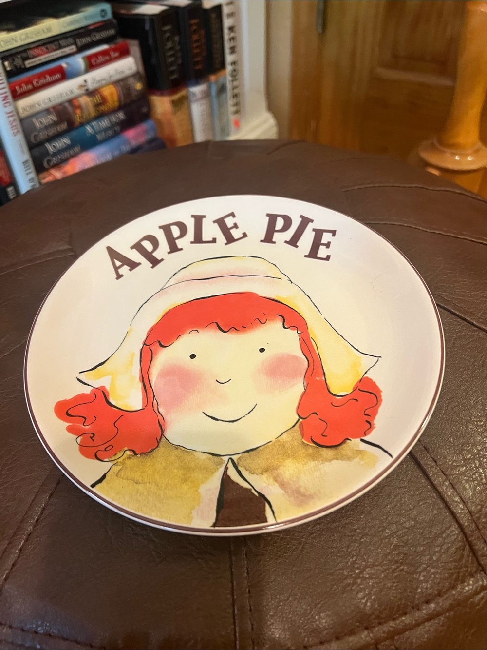 Thanksgiving Apple Pie Decorative Holiday Plate - White and Red